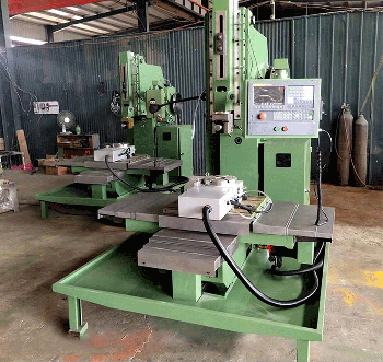 孟津立鉆機(jī)床液壓卡盤改裝